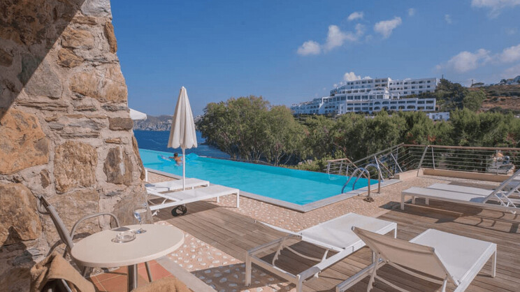 Double Land View and Sharing Pool Access